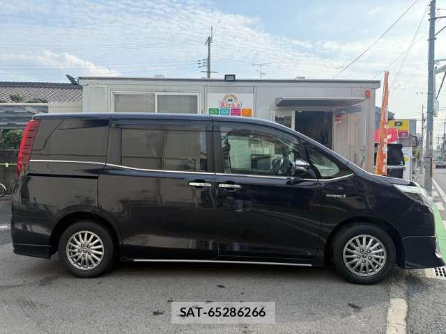 Toyota ESQUIRE 2015 6302609-3