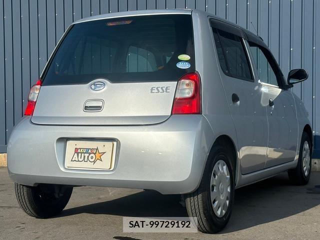 Daihatsu ESSE 2011 6315995-7