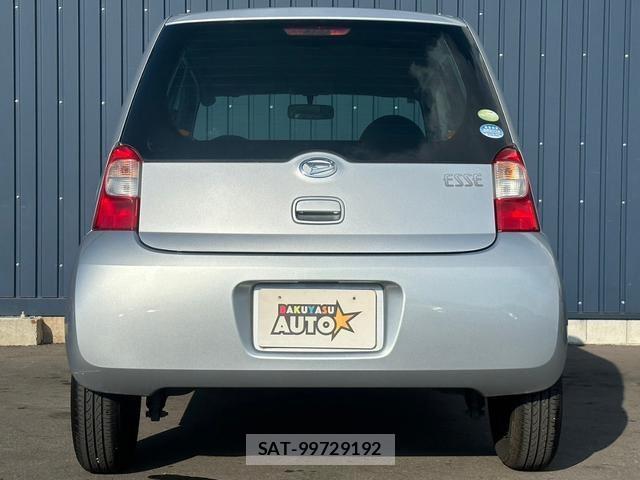 Daihatsu ESSE 2011 6315995-8