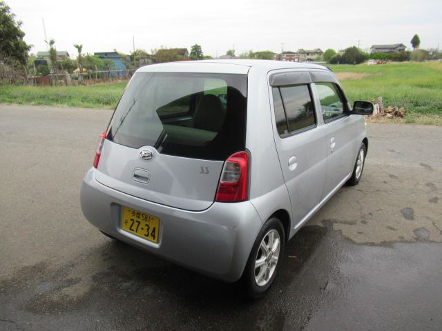 Daihatsu ESSE 2010 6316147-8