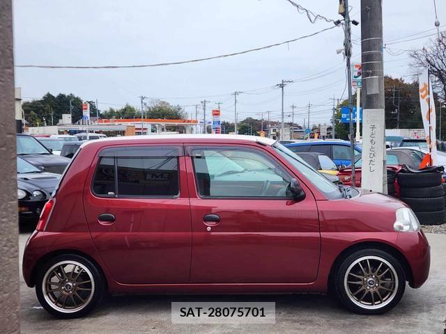 Daihatsu ESSE 2009 6316486-3