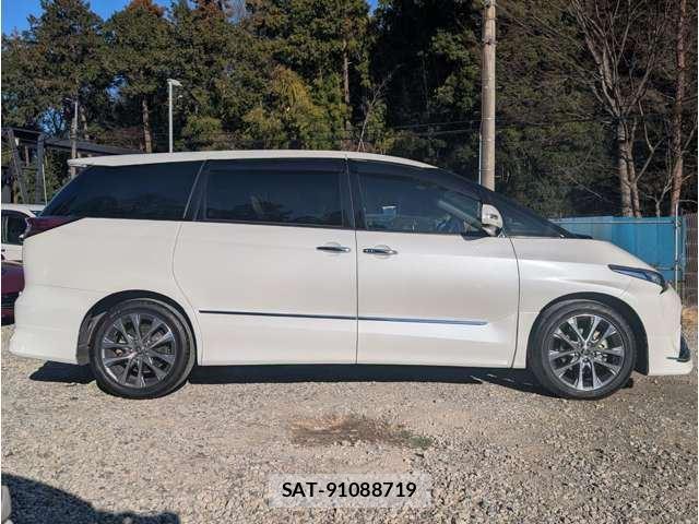 Toyota ESTIMA 2018 6305231-8
