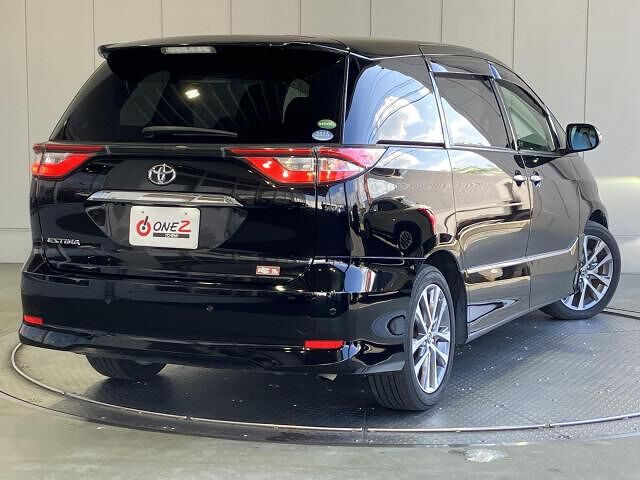Toyota ESTIMA 2017 6305834-1