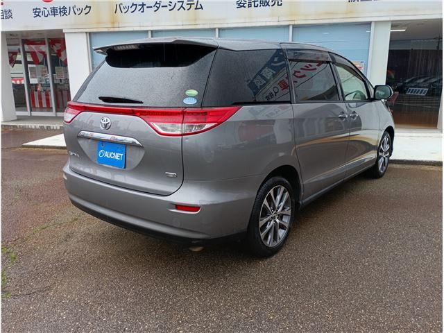 Toyota ESTIMA 2013 6308498-1
