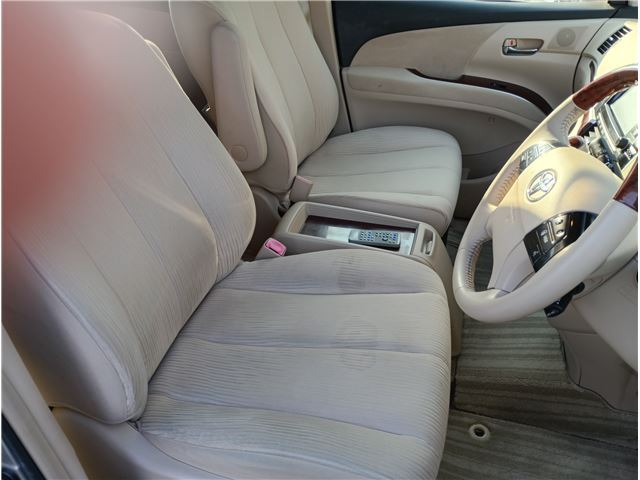 Toyota ESTIMA 2013 6308498-4