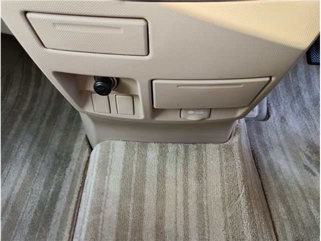 Toyota ESTIMA 2013 6308498-8