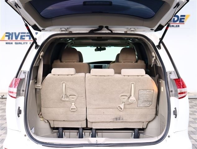 Toyota ESTIMA 2007 6310518-7