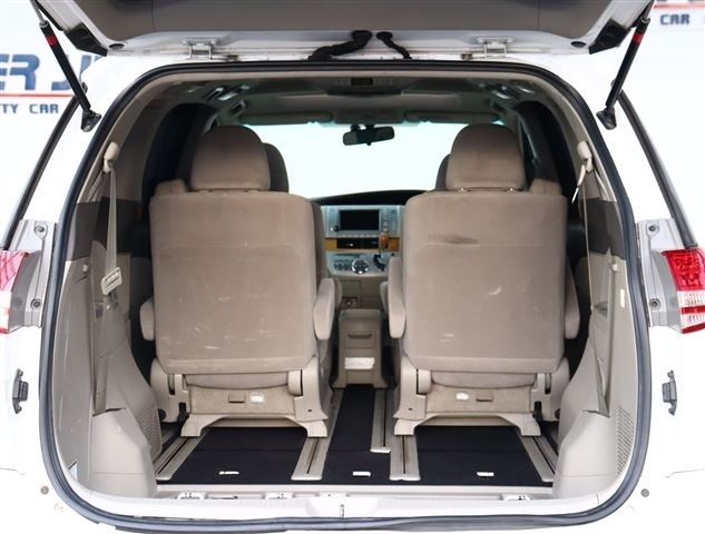 Toyota ESTIMA 2007 6310518-9