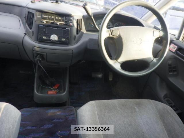 Toyota ESTIMA 1998 6311050-2