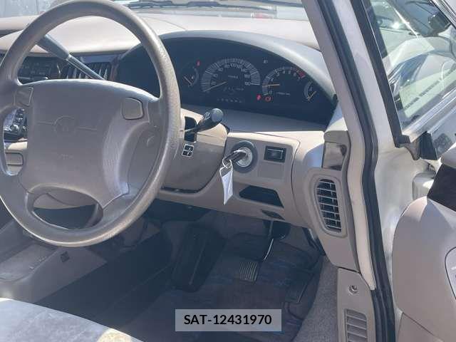 Toyota ESTIMA 1997 6311106-4
