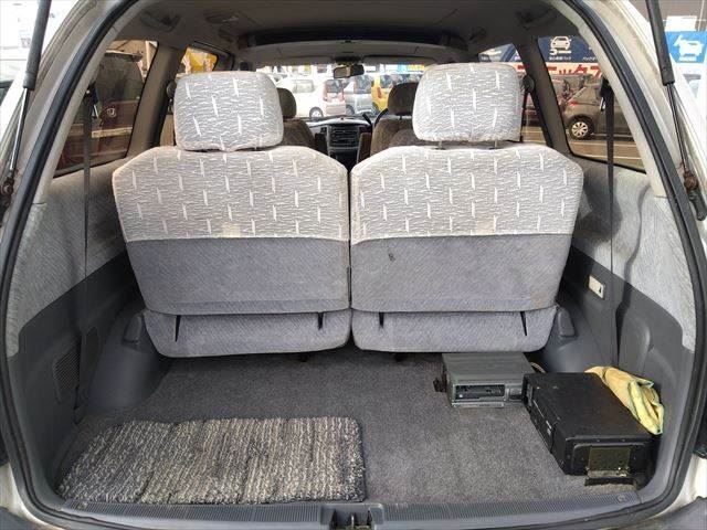 Toyota ESTIMA 1994 6311136-4