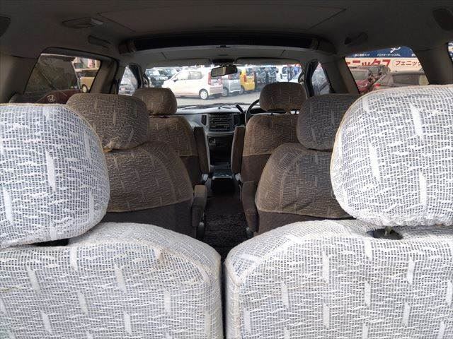 Toyota ESTIMA 1994 6311136-5