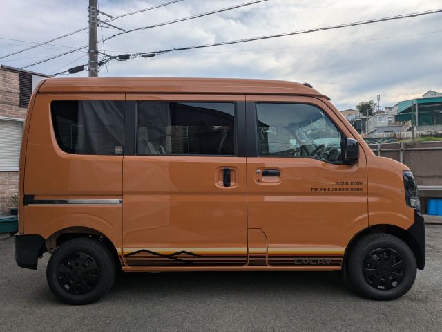 Suzuki EVERY 2025 6308241-10