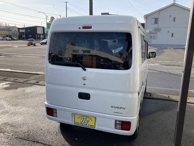 Suzuki EVERY 2021 6309890-10