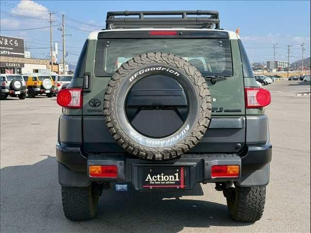 Toyota FJ CRUISER 2013 6314537-5