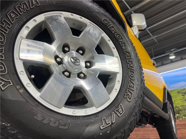 Toyota FJ CRUISER 2011 6315372-6