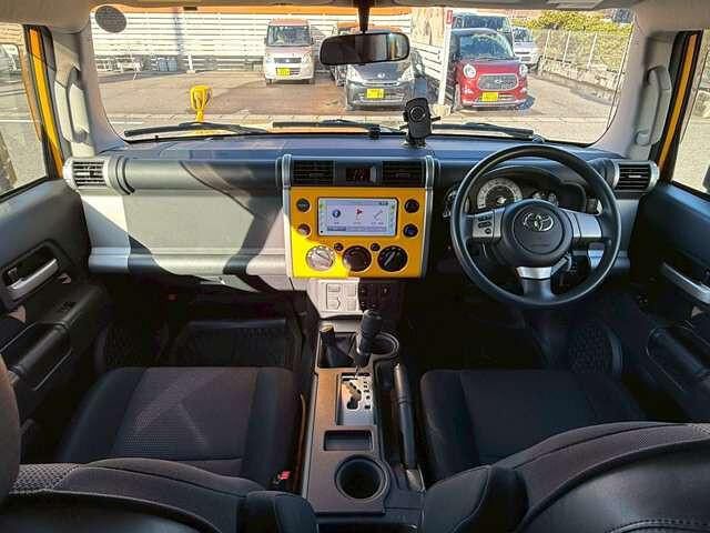 Toyota FJ CRUISER 2011 6315644-2