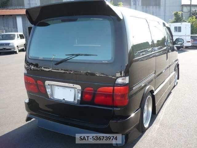 Toyota GRANVIA 2000 6316386-1