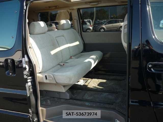 Toyota GRANVIA 2000 6316386-4