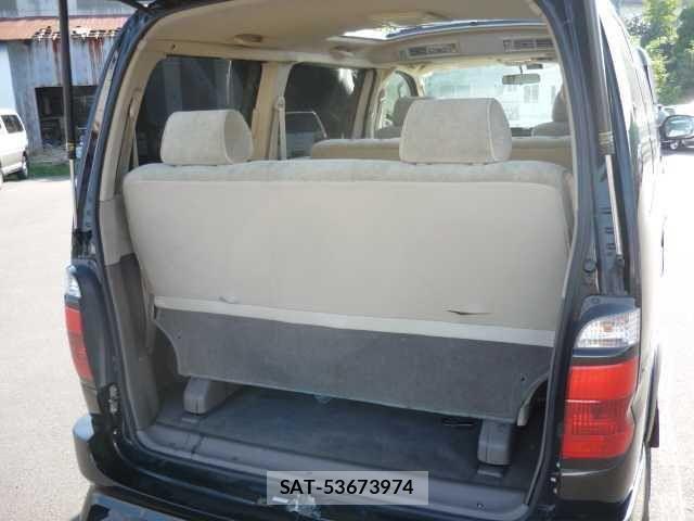 Toyota GRANVIA 2000 6316386-5