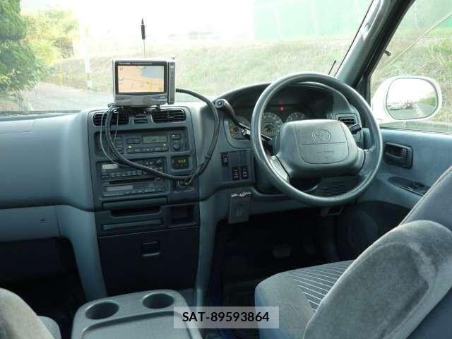 Toyota GRANVIA 1997 6316418-2