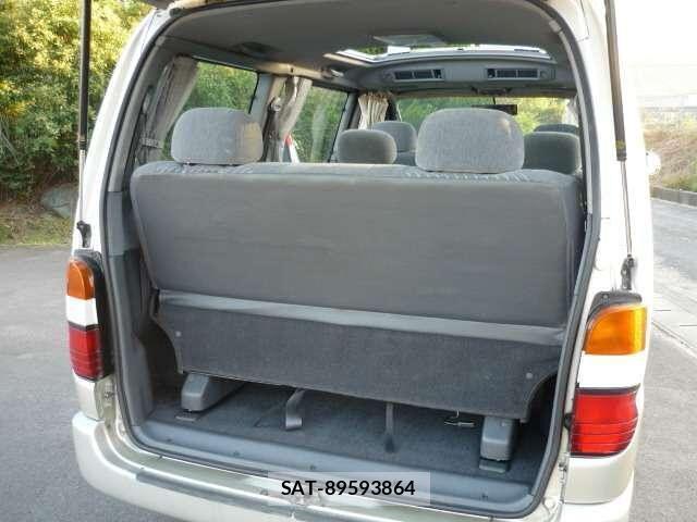 Toyota GRANVIA 1997 6316418-5