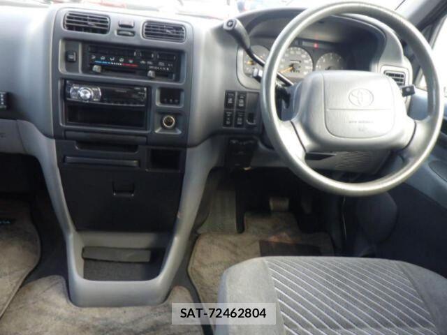 Toyota GRANVIA 1996 6316448-5