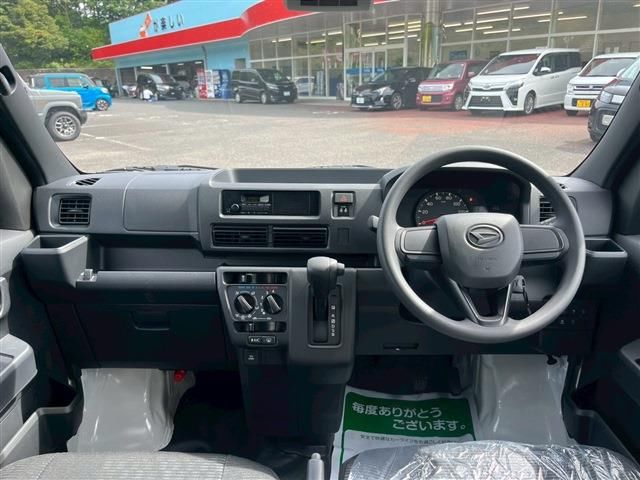 Daihatsu HIJET CARGO 2024 6318403-1