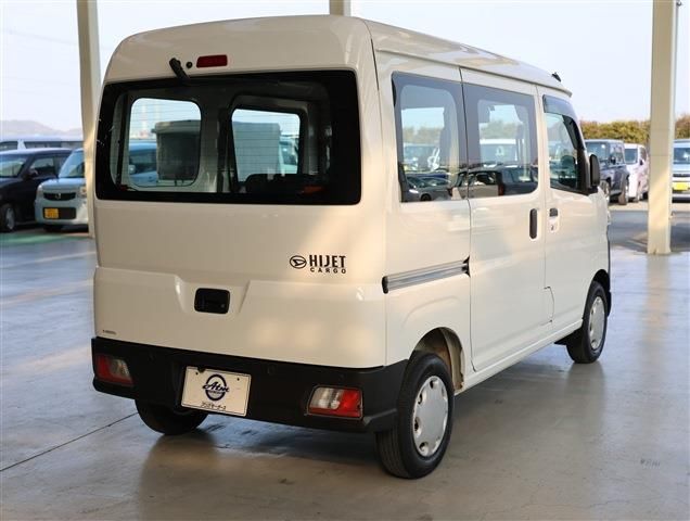 Daihatsu HIJET CARGO 2022 6319158-6