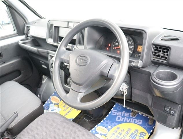 Daihatsu HIJET CARGO 2021 6319583-6
