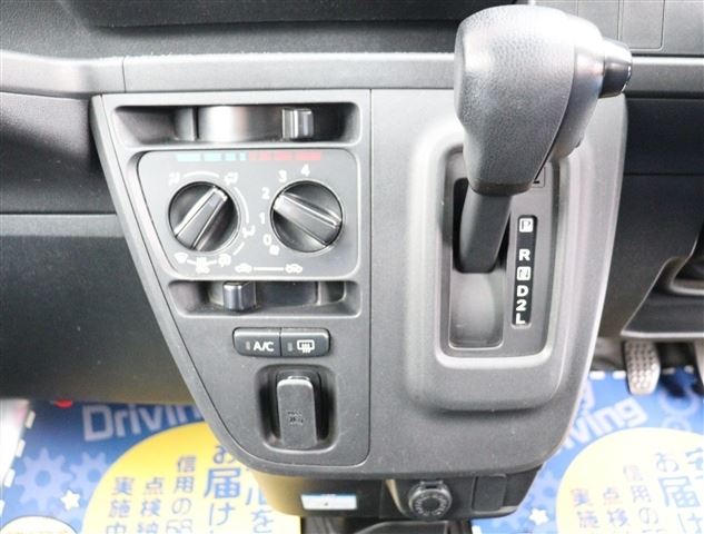 Daihatsu HIJET CARGO 2021 6319583-7
