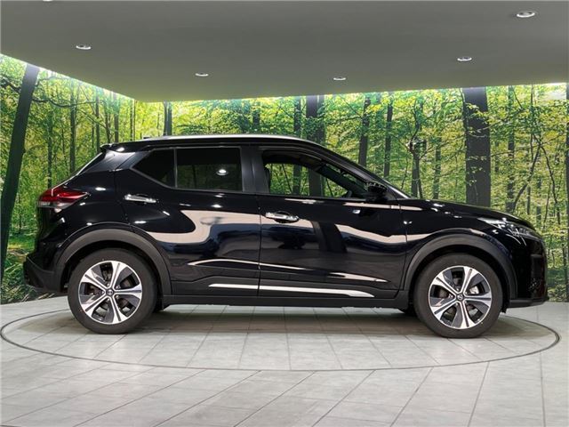 Nissan KICKS 2023 6309898-8