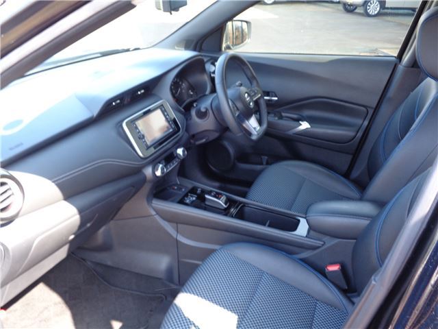 Nissan KICKS 2023 6310015-2