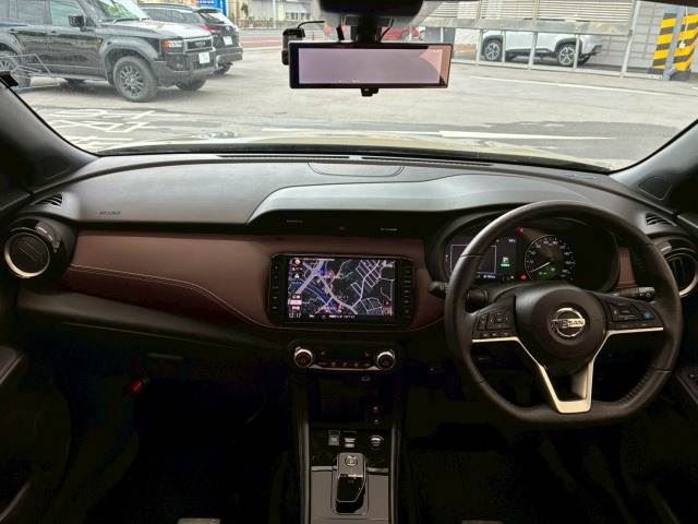 Nissan KICKS 2022 6310702-2