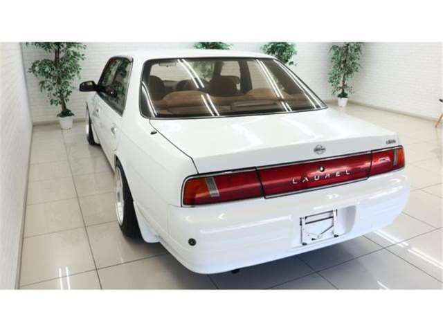 Nissan LAUREL 1993 6316010-3