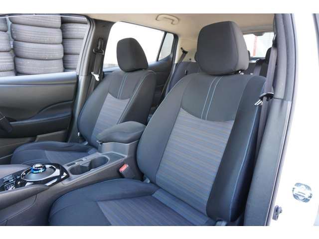 Nissan LEAF 2018 6318230-9