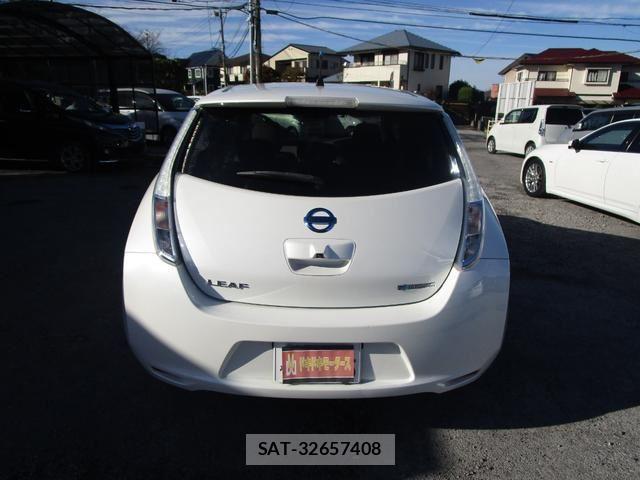 Nissan LEAF 2013 6318774-5