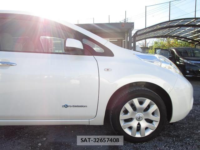 Nissan LEAF 2013 6318774-8