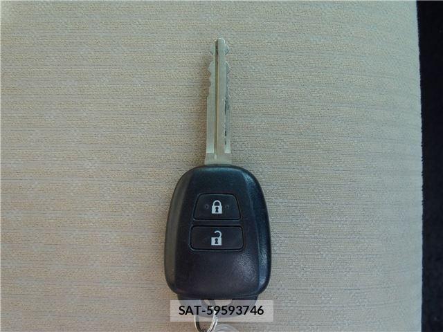 Toyota RACTIS 2014 6286029-7