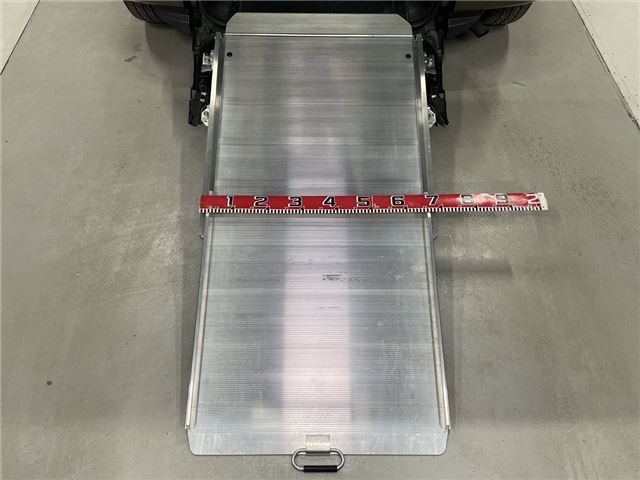 Toyota RACTIS 2014 6286057-4