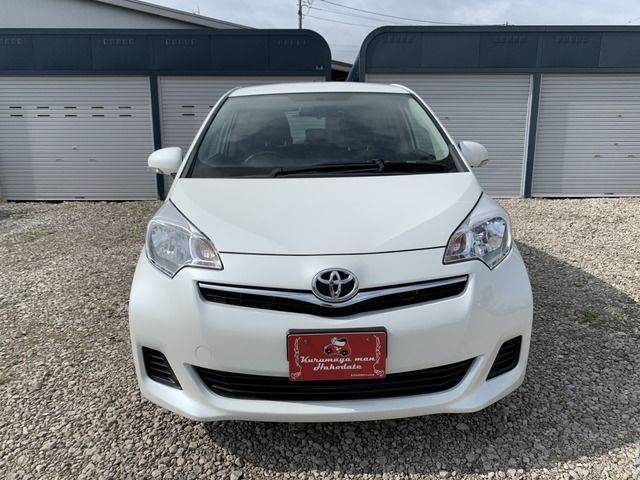 Toyota RACTIS 2013 6286211-4