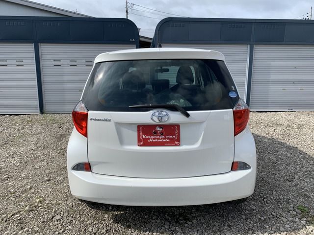 Toyota RACTIS 2013 6286211-5