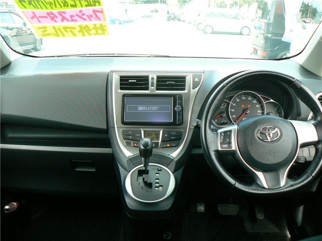 Toyota RACTIS 2013 6286248-5