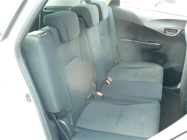Toyota RACTIS 2013 6286248-6