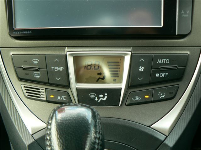 Toyota RACTIS 2013 6286248-8