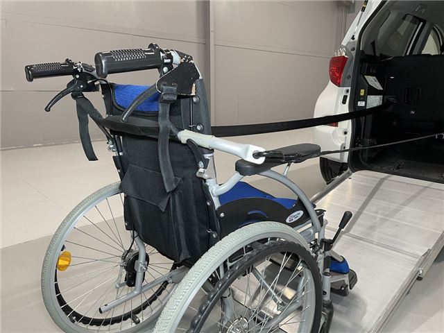 Toyota RACTIS 2011 6286539-10