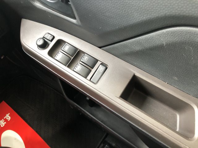 Toyota ROOMY 2021 6305100-6
