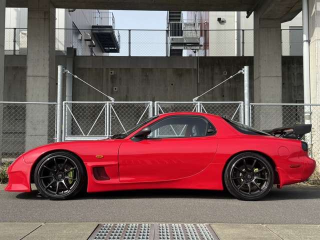 Mazda RX-7 1997 6309717-9