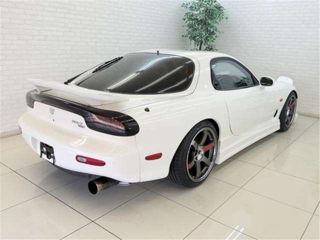 Mazda RX-7 1995 6309742-2