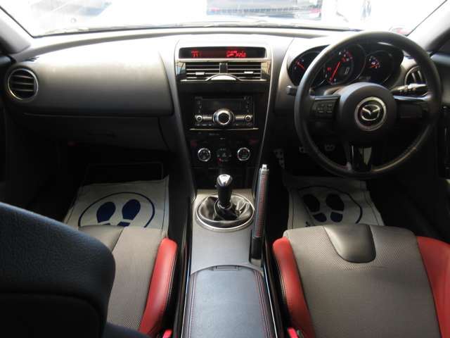 Mazda RX-8 2013 6309911-2